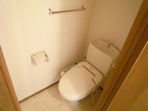 トイレ　※室内写真はA202号室参照となります。