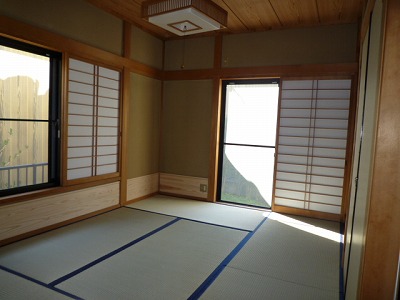 居間