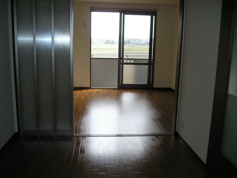 写真は別号室写真です。