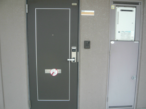 ※室内写真は105号室参照。
