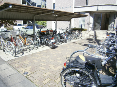 駐輪場もありますよ。