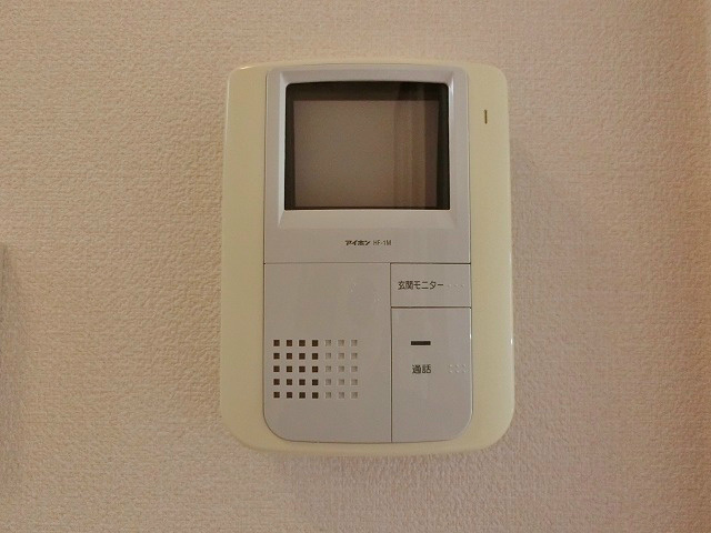 安心のセキュリティー設備。モニター付きインターホン