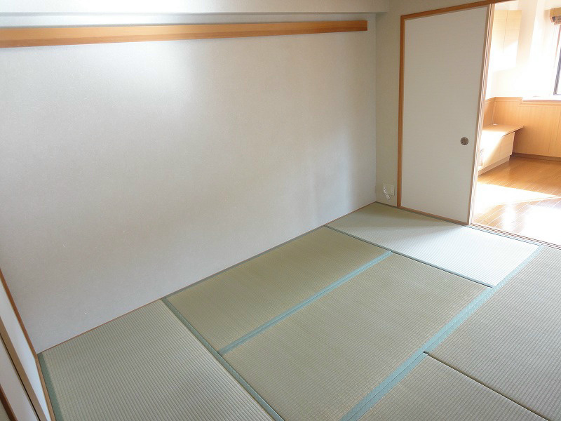 ６帖の和室です。