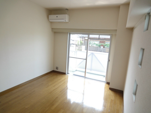別のお部屋の写真になります。
