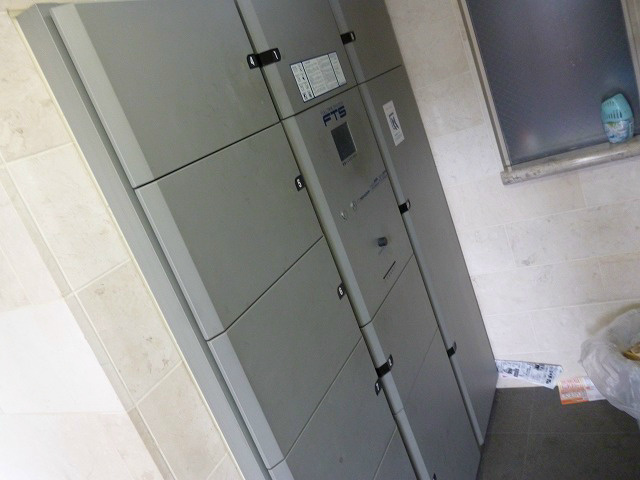 宅配ＢＯＸ完備でとっても便利です