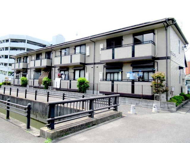フェリスコート