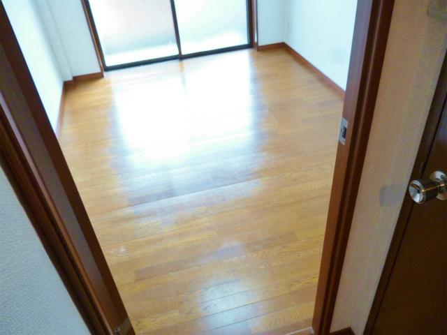 広々としたお部屋です。