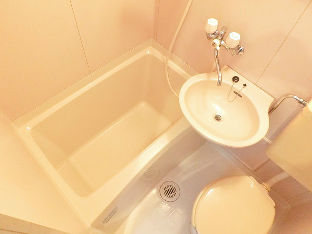 コンパクト設計。清潔感があり、まだまだ使えます