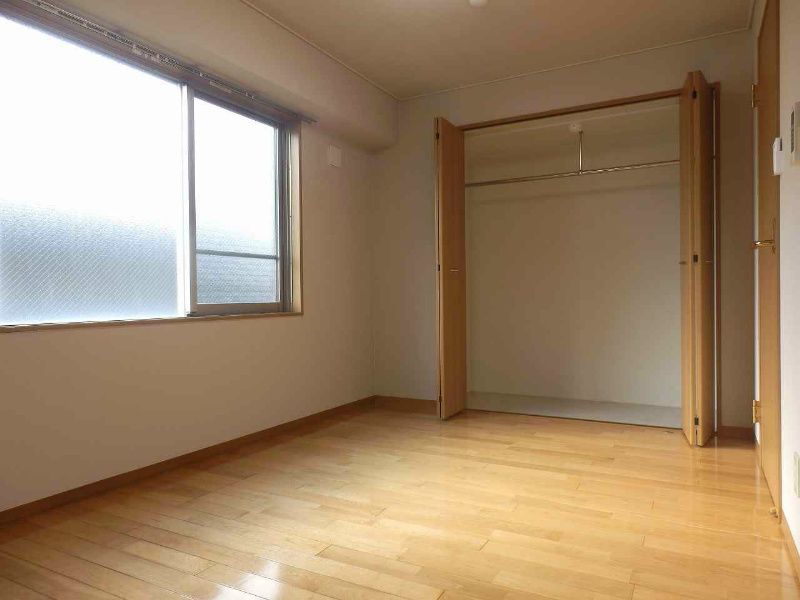 5.6帖の洋室