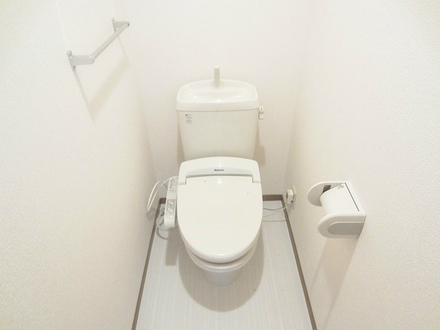 清潔感のあるトイレです。