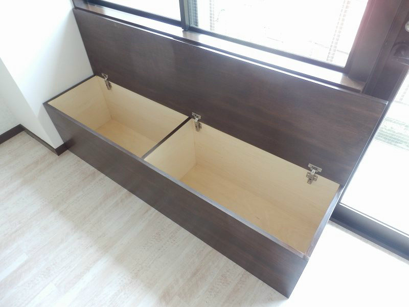 ベンチチェスト付*203号室の写真