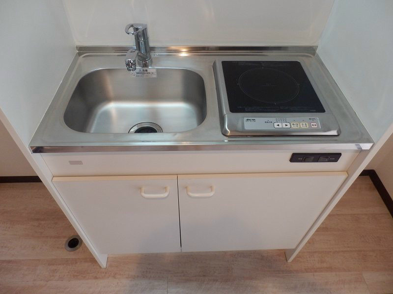 電気コンロ１口付*203号室の写真