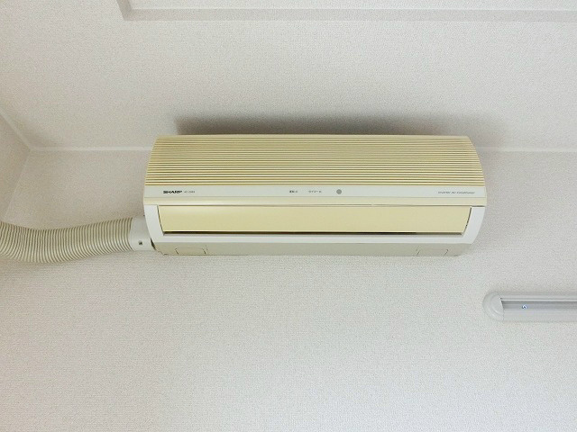 写真は同型タイプの室内写真です。