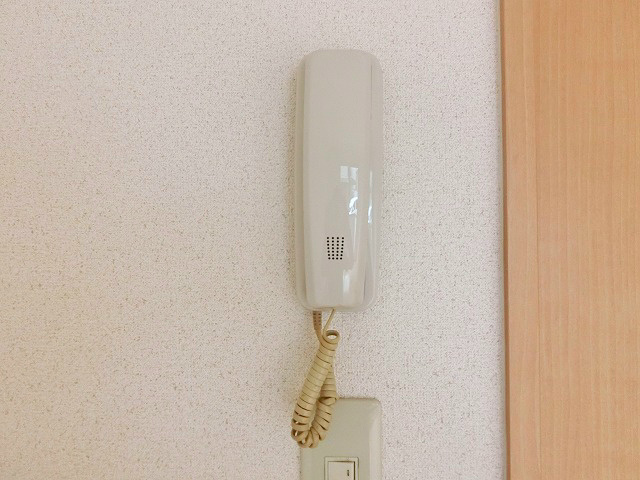 インターホン