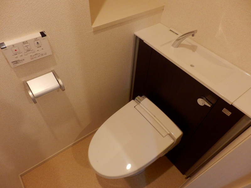 写真は類似物件です。