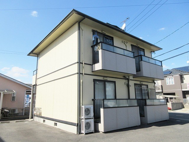 ハイツ二本木2