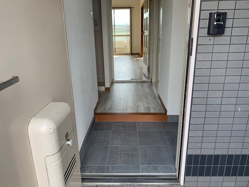 玄関