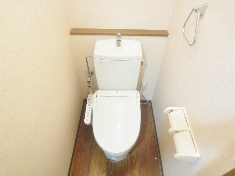 ウォシュレット付きです。