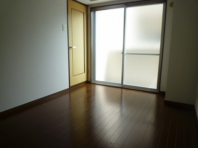 ※写真は201のもの