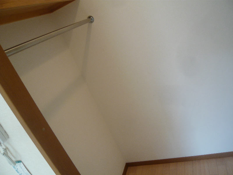 ※画像は103号室参照です。