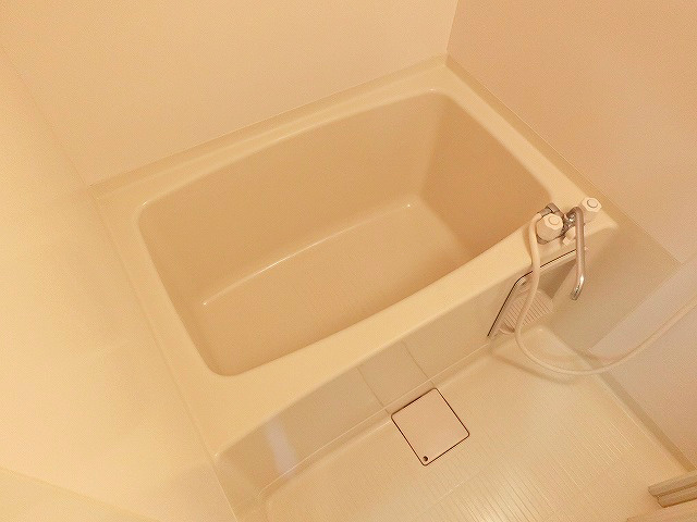 一般的なユニットバス。