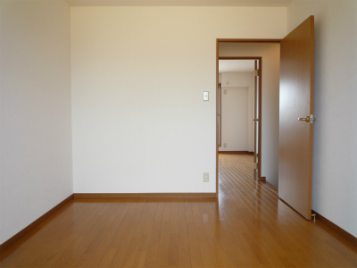 室内写真はB3号室参照