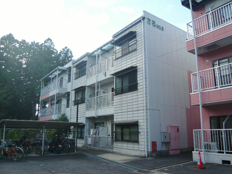 マンション万石No.8