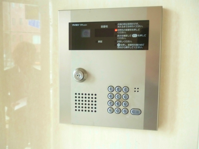 オートロック付