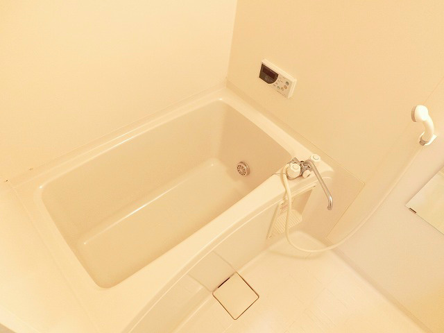 追い焚き給湯つきバス