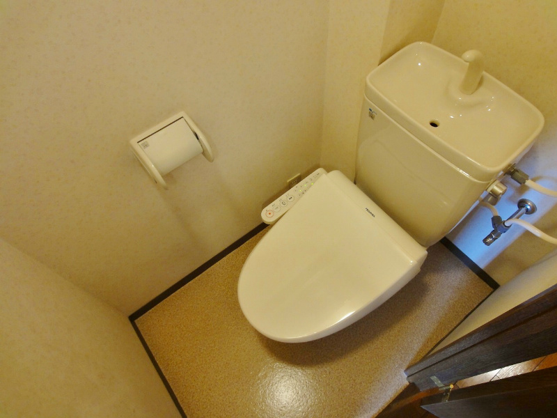 写真は他のお部屋のものです。参考程度にご覧ください