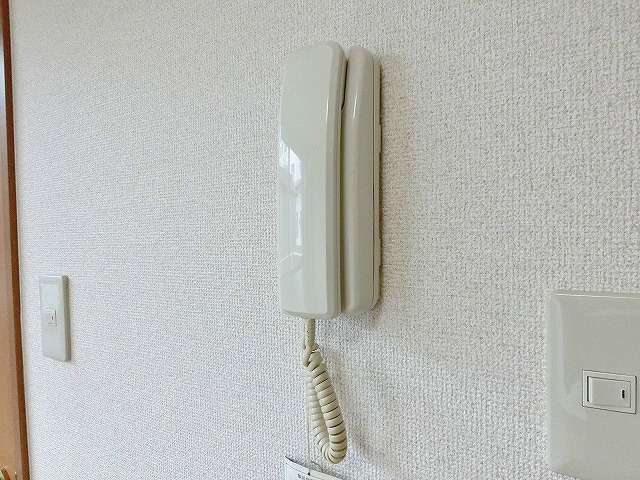受話器タイプのインターホン