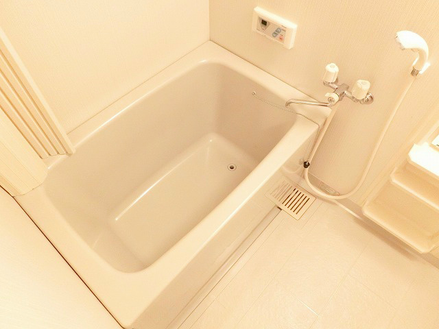 清潔感のある浴室