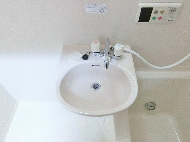 セパレートに拘らない方、いかがでしょうか。とてもキレイです。