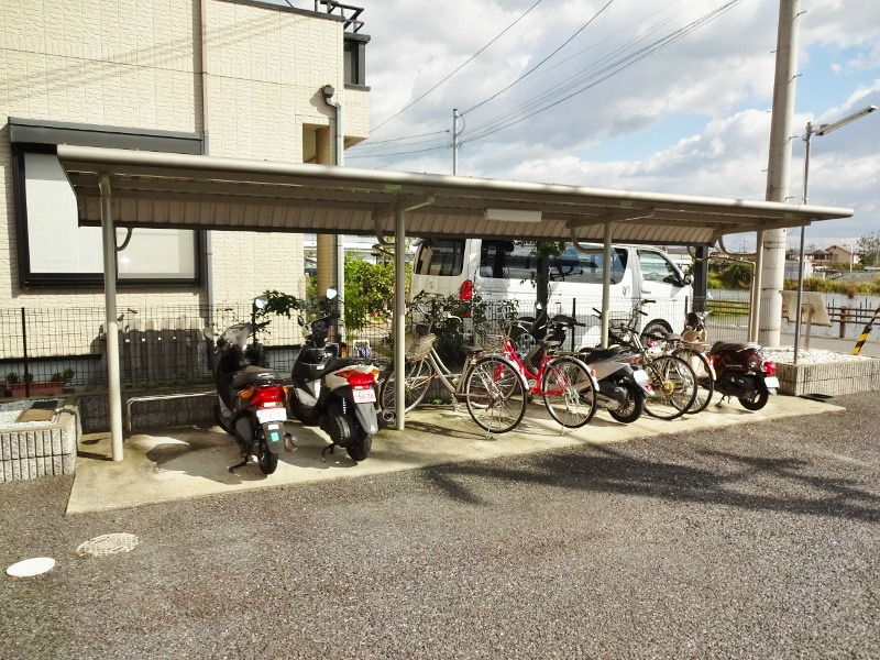 駐輪場