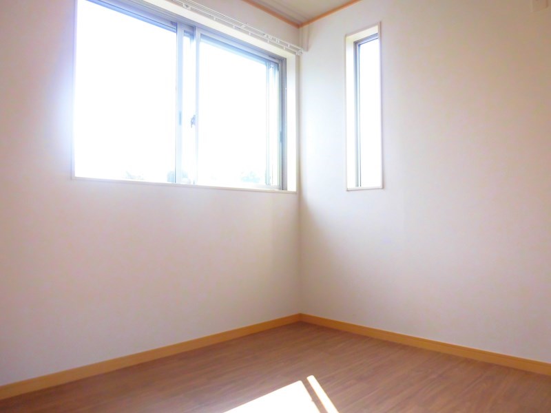 風通しの良いお部屋になっております。
