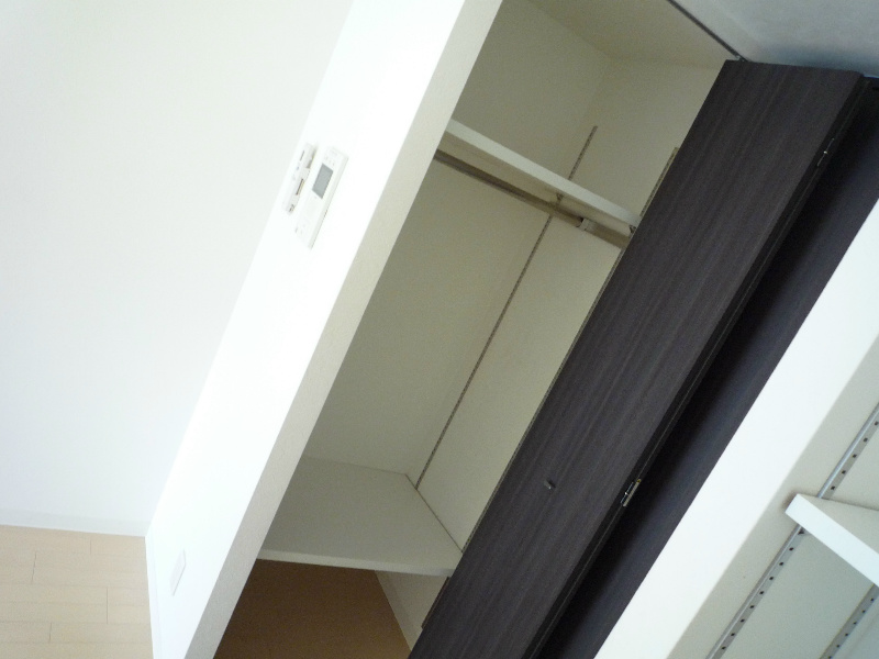 可動式の棚ですのでお好きな高さに。