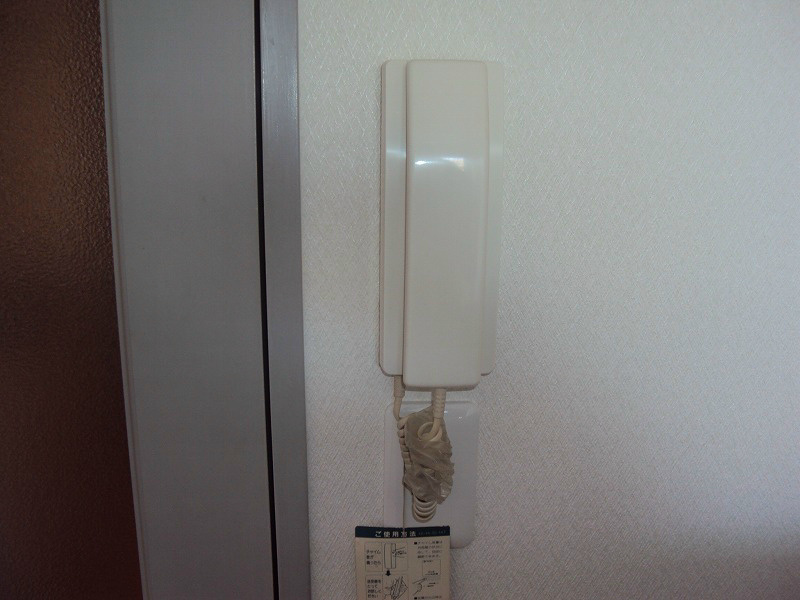 インターホン