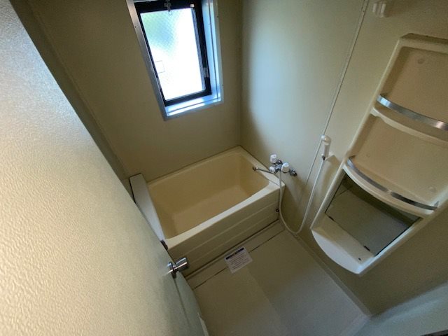 清潔感のある浴室になります。
