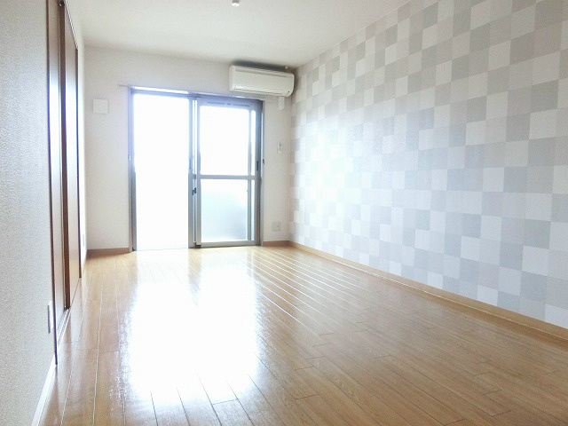 リビング広々10帖