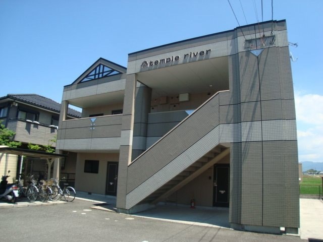 テンプルリバー