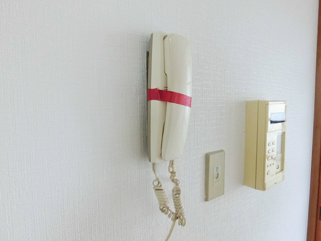 受話器タイプのインターホン