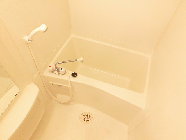 一般的なサイズのユニットバス