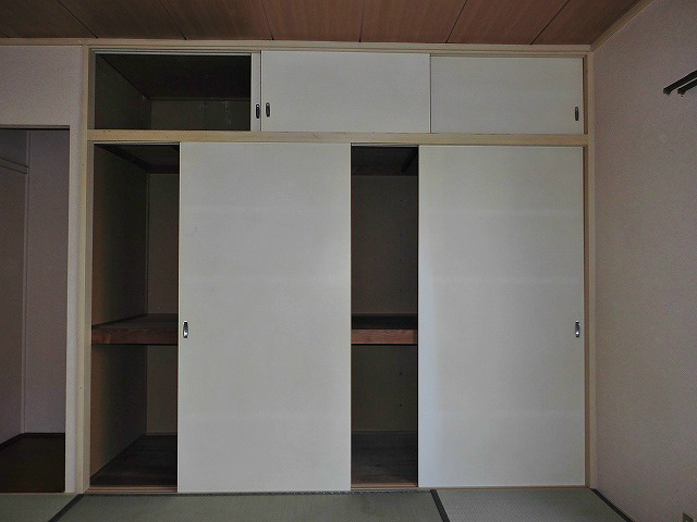 高いところまで、たくさん収納していただけます。