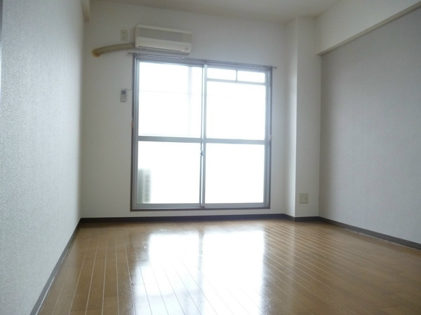 使いやすいお部屋です