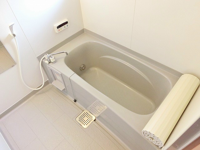 ゆったり。心地がよさそうなバスルーム