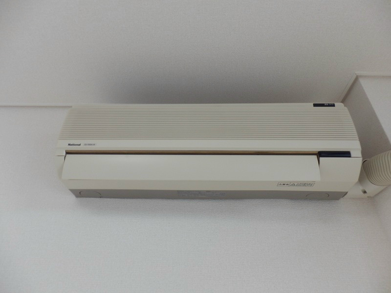 エアコン１基付