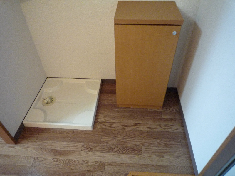 写真は105号室のものです。