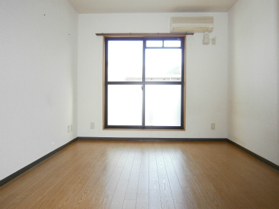 広々としたお部屋です