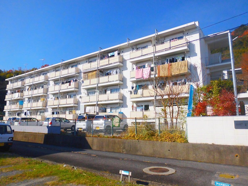 ビレッジハウス宮内1号棟