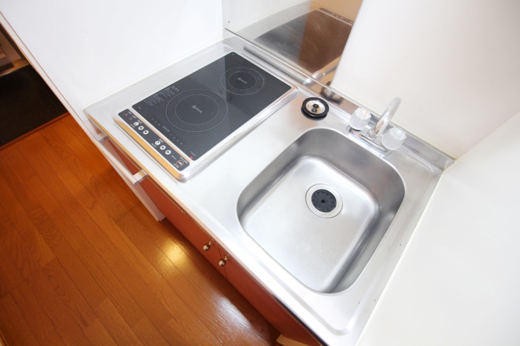 ２口電気コンロ（部屋により配置が異なります。）